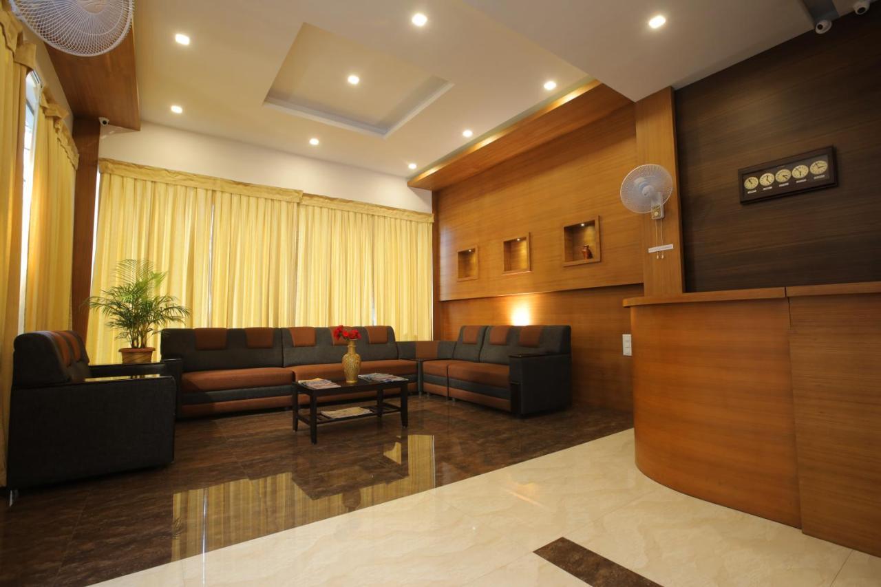 Hotel The Patio Thekkady Extérieur photo